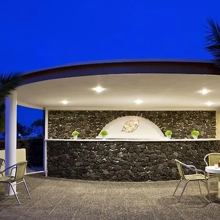 Hotel Danezis Messaria (Santorini)
