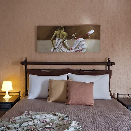 Hotel Danezis Mesariá
