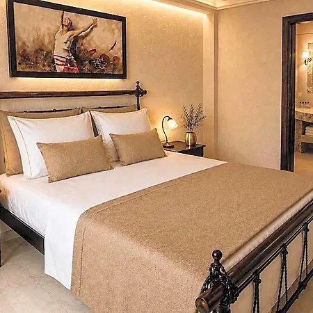 Danezis Hotel 2*