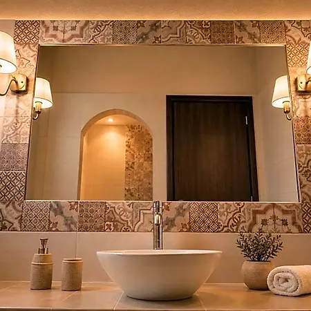Hotel Danezis