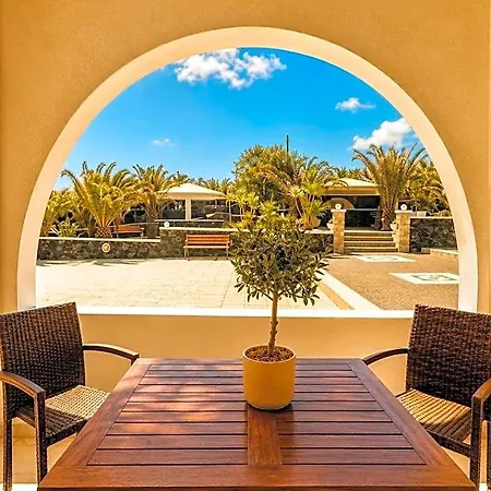 Danezis Hotel Mesaria